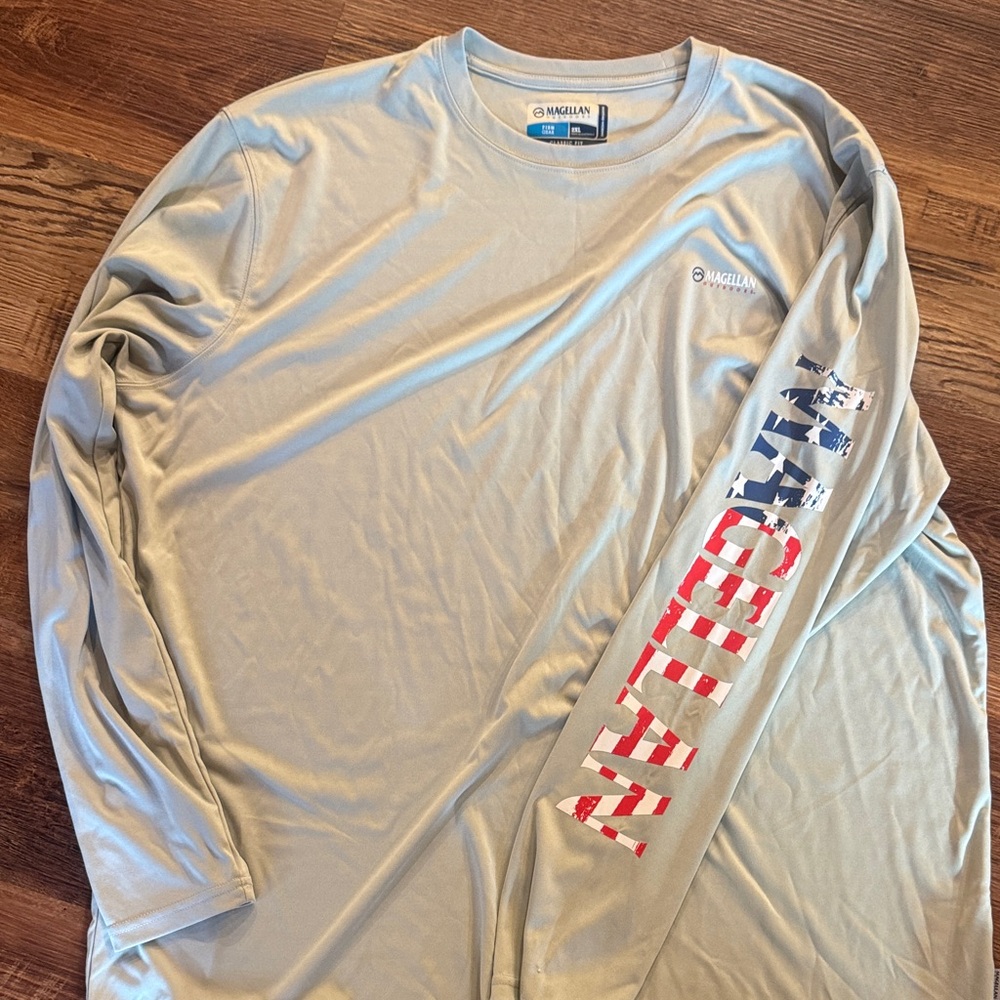 Magellan Outdoors Men's Light Gray Long Sleeve Tee